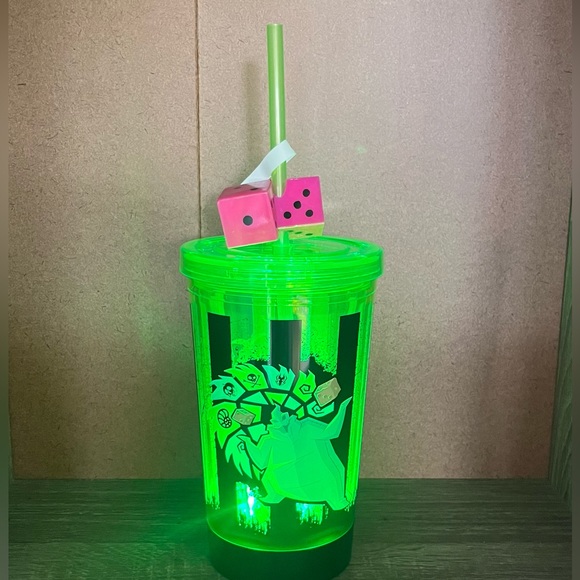 NWT Disney Parks Oogie Boogie Bash Tumbler 2022 Light Up Cup Dice Straw DCA - Picture 6 of 6